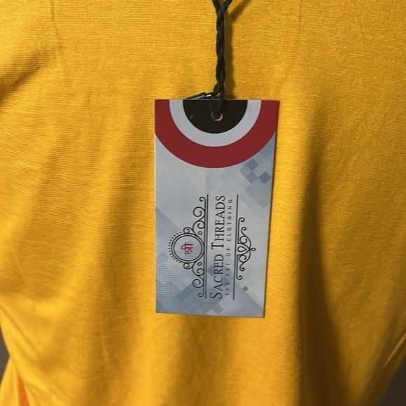 NWT yellow one size tshirt viscose and spandex - Picture 6 of 6